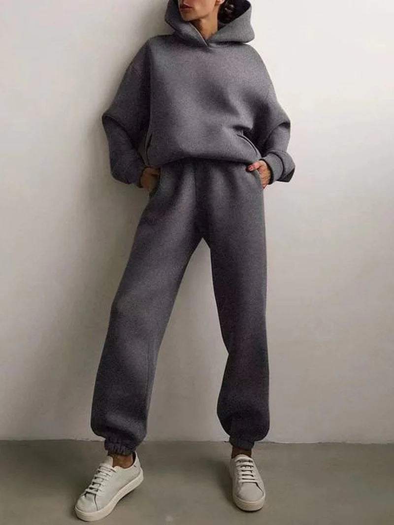 Two-Piece Tracksuit SetStay Cozy, Stay Stylish – The Perfect Blend of Comfort and FashionStep up your loungewear game with our Women’s Fleece Two-Piece Tracksuit Set. Designed for both warShop All I WantShop All I Want-Piece Tracksuit Set