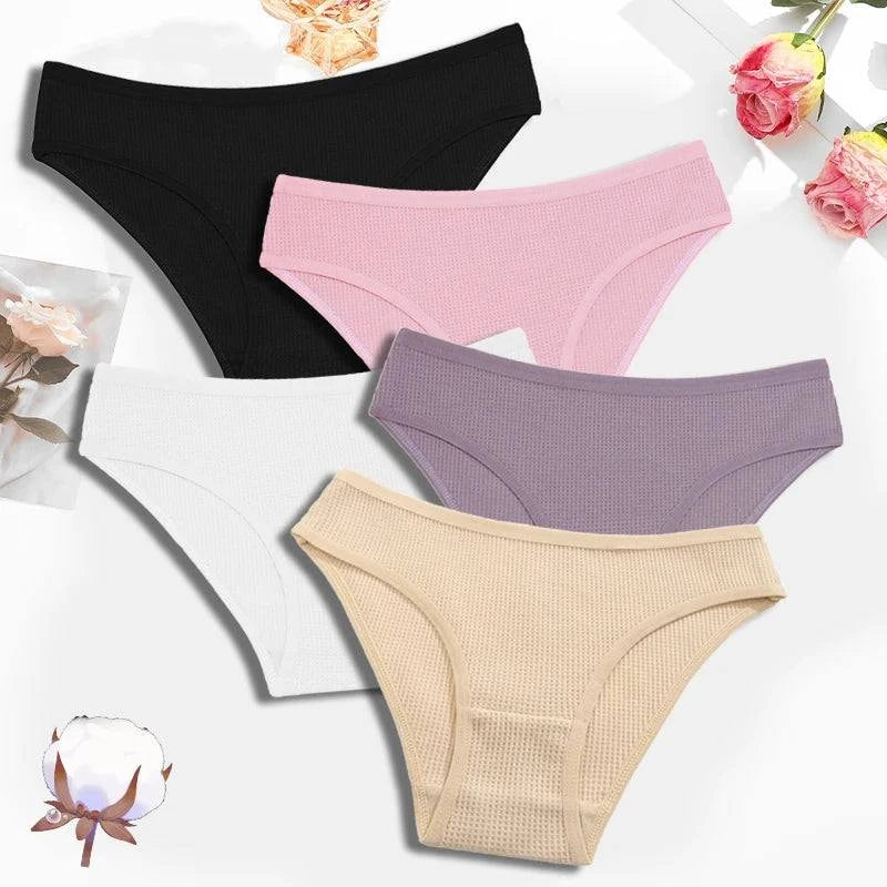 5Pcs Low Waiste Breathable Cotton Panties 🌹Discover Comfort & Style with Breathable Cotton Panties! 🍃
Our Breathable Cotton Panties are designed to keep you feeling fresh and confident all day long. MadeSHOP ALL I WANTShop All I WantBreathable Cotton Panties