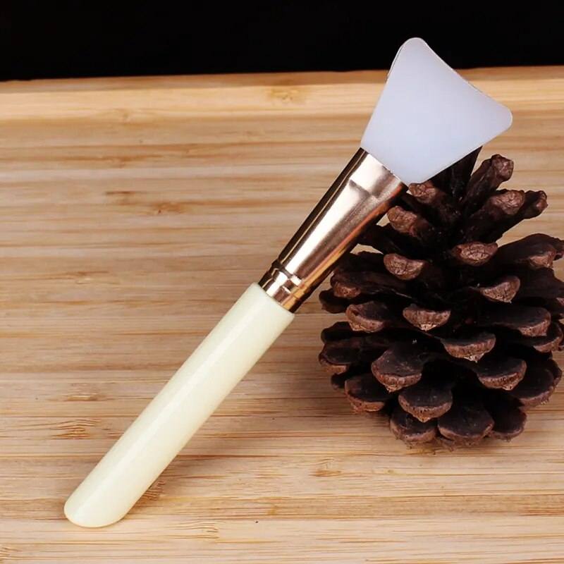 Brush Set Bowls 🌸🖌️Enjoy your skincare routine with these essential mask mixing bowls. They provide the perfect platform for creating custom skincare treatments. Craft your own face maSHOP ALL I WANTShop All I Wantbrush set bowls