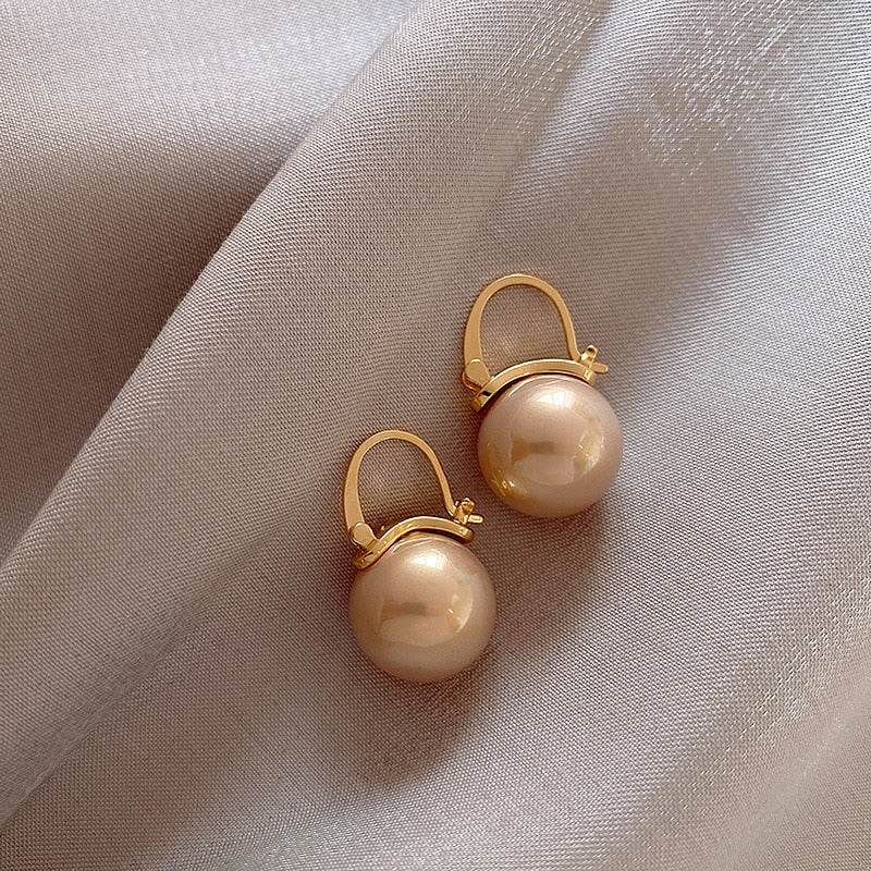 Hoop EarringsElevate Your Earring Collection with Our Stylish Hoop Earrings!
Introducing our Hoop Earrings, a timeless addition to your jewelry collection that effortlessly combiSHOP ALL I WANTShop All I WantHoop Earrings