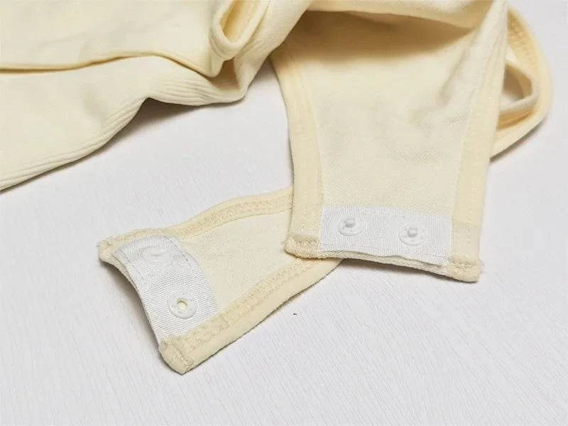 Seamless Short Sleeve Body Shaper – Open Crotch U Neck Tummy Control SDiscover the ultimate in comfort and style with our Short Sleeve Open Crotch Seamless Shapers. Designed for women who want to enhance their silhouette, this body shaShop All I WantShop All I WantSeamless Short Sleeve Body Shaper – Open Crotch