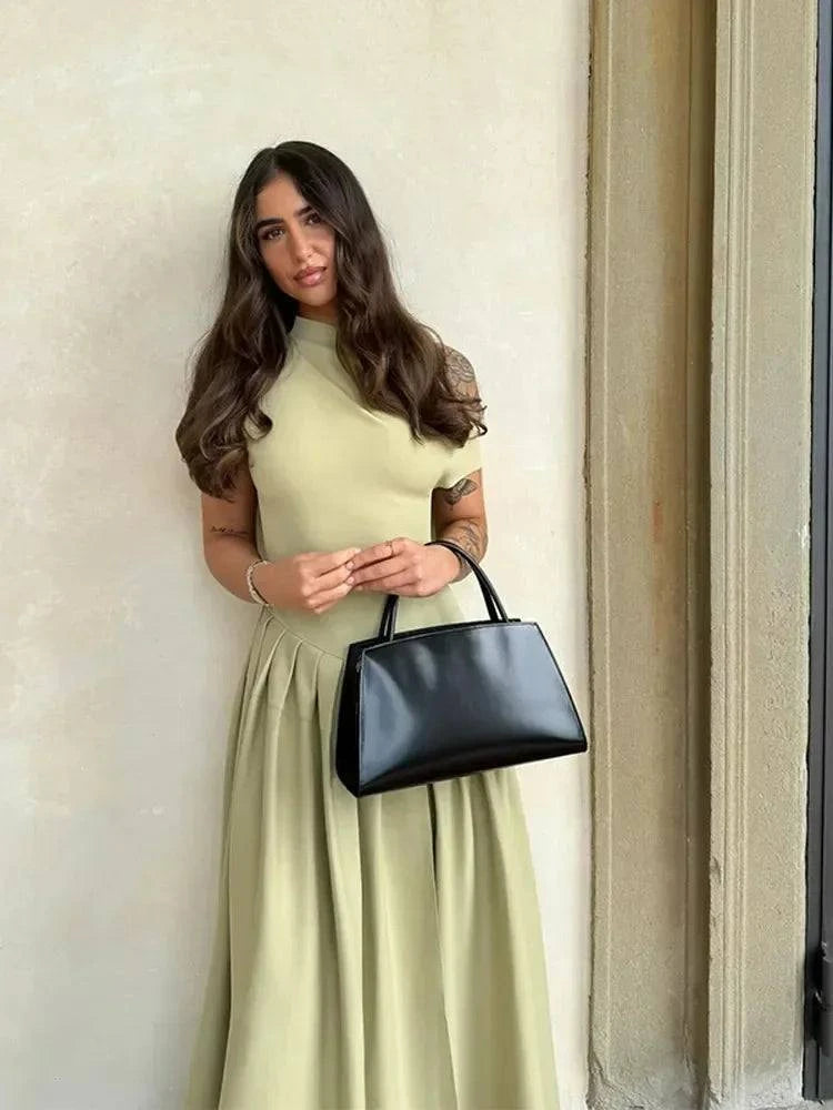 Chic Slim A-line Long Dress 🌟Make a statement with this chain embellished handbag! Its chic design adds a touch of modern sophistication to any outfit. ✨👜
Step into elegance with our Women’s ChSHOP ALL I WANTShop All I WantChic Slim A-line Long Dress