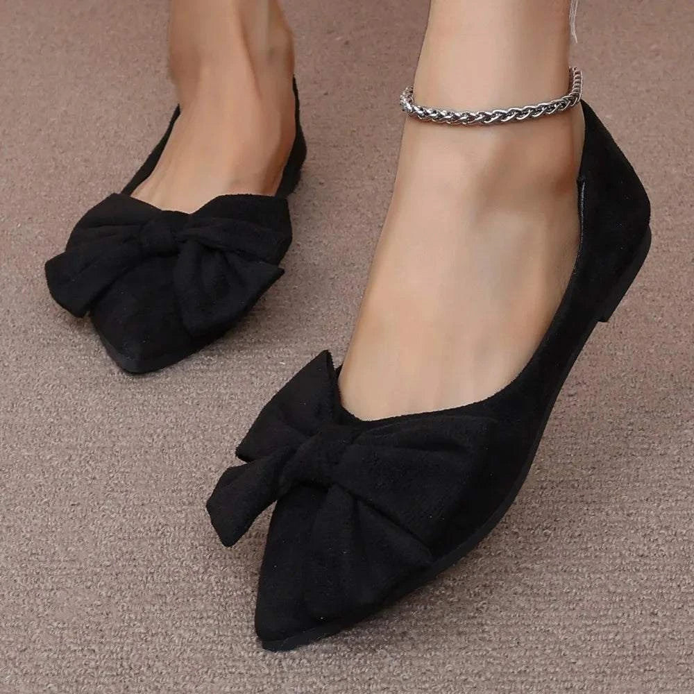 Casual Ballet Flats 🔷Step out in style with these casual ballet flats! Perfect for a chic, comfortable look every day. 👠✨SHOP ALL I WANTShop All I WantCasual Ballet Flats