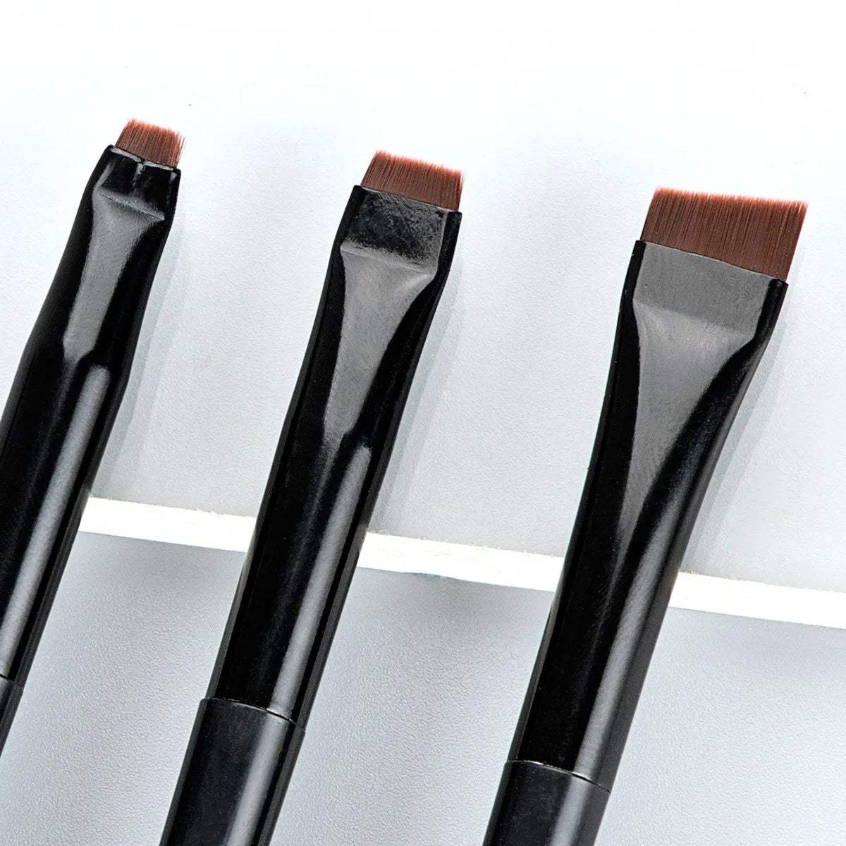 Blade Eyeliner & Brow Brushes: Portable, Precise 🖌️👁️💄Elevate your makeup game with these portable brushes designed for precision. Achieve flawless eyeliner and perfectly groomed brows, anytime and anywhere. These brushSHOP ALL I WANTShop All I WantBlade Eyeliner & Brow Brushes