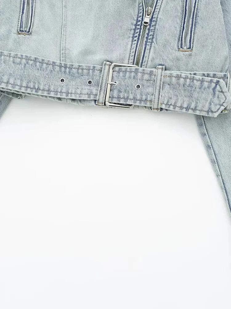 Denim Lapel JacketUpdate your wardrobe with this classic denim lapel jacket. A timeless piece that adds effortless style to any outfit. 👖✨SHOP ALL I WANTShop All I WantDenim Lapel Jacket