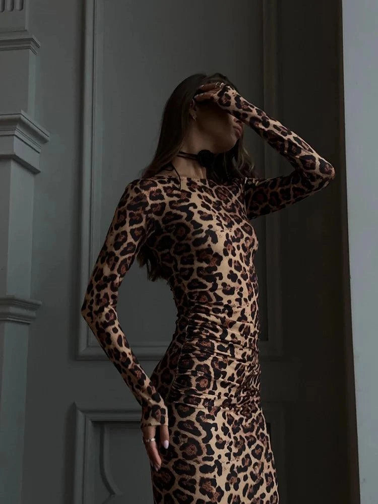 Leopard Bodycon Dress -Miami: Sexy leopard print 🌴Sexy leopard print that stands out in Miami. Our bold update on the classic bodycon dress in a curve-hugging and chic design. Featuring a striking leopard pattern, fSHOP ALL I WANTShop All I WantLeopard Bodycon