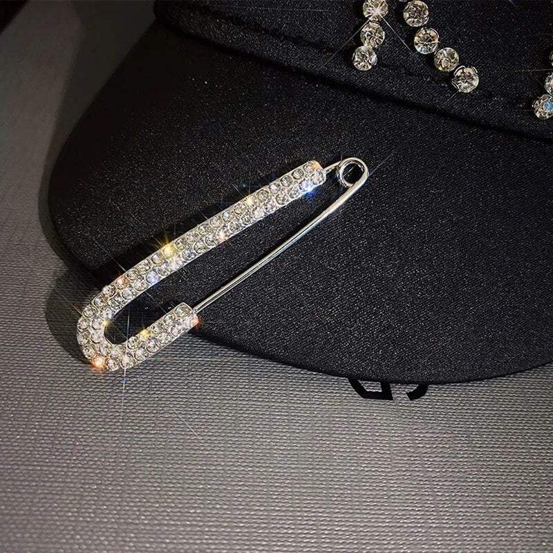 Dazzling Rhinestone Waist Pins ✨📌Elevate your outfits to a new level of glamour with these dazzling rhinestone waist pins. 💃
🌟 Dazzling Elegance: Add a touch of opulence to your style. 💎 SparklinSHOP ALL I WANTShop All I WantDazzling Rhinestone Waist Pins