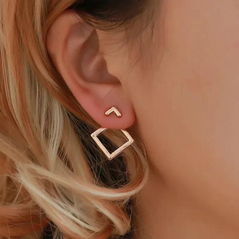 Retro Gold Circle Stud Earrings β¨π #KoreanFashionElevate your elegance with our Retro Gold Circle Stud Earrings β a timeless blend of sophistication and #KoreanFashion. These earrings are a graceful addition to youSHOP ALL I WANTShop All I WantRetro Gold Circle Stud Earrings