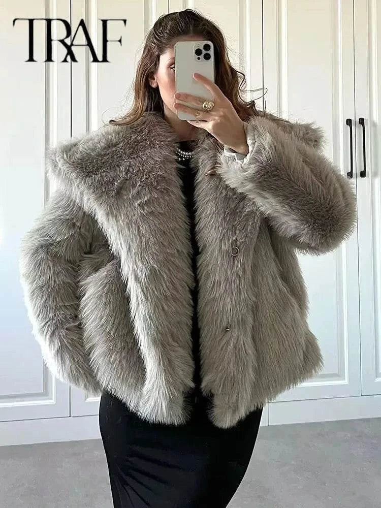 Sequin Woven JacketElevate your casual wardrobe with this versatile jacket from Klkxmyt. Designed for all-season wear, this classic piece features a turn-down collar and single-breasteSHOP ALL I WANTShop All I WantSequin Woven Jacket