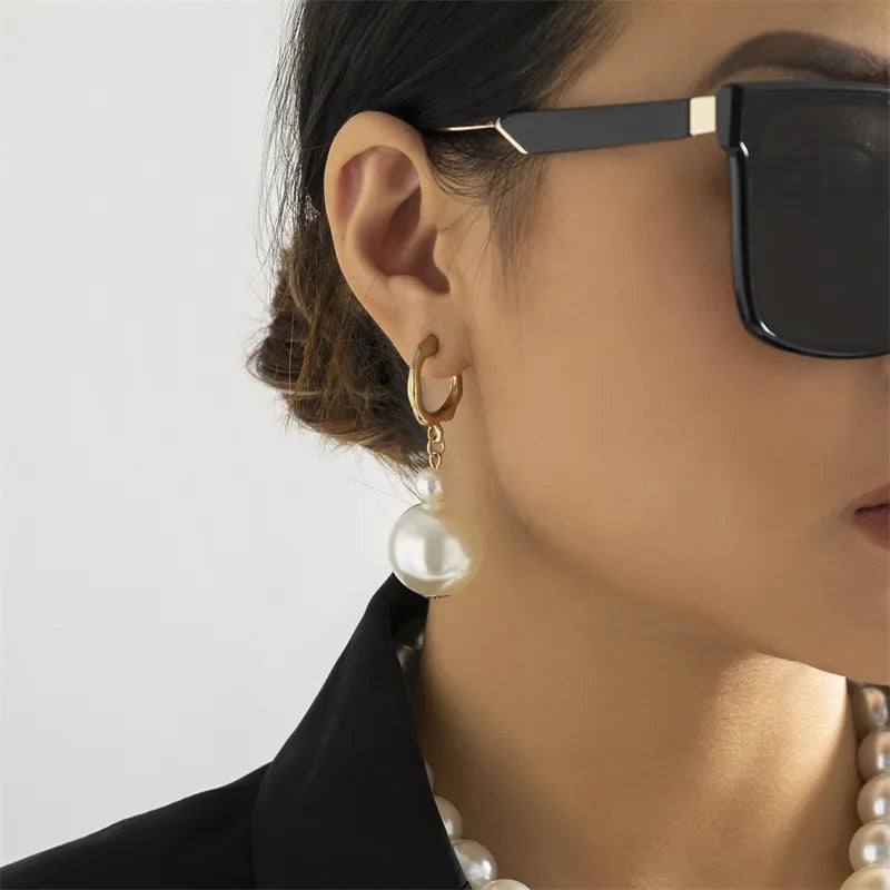 Pearl Jewelry SetElegant Pearl Jewelry Set π
Adorn yourself with our exquisite Pearl Jewelry Set, the epitome of timeless elegance. ππ
π Classic Pearl Elegance: A symbol of sophiSHOP ALL I WANTShop All I WantPearl Jewelry Set