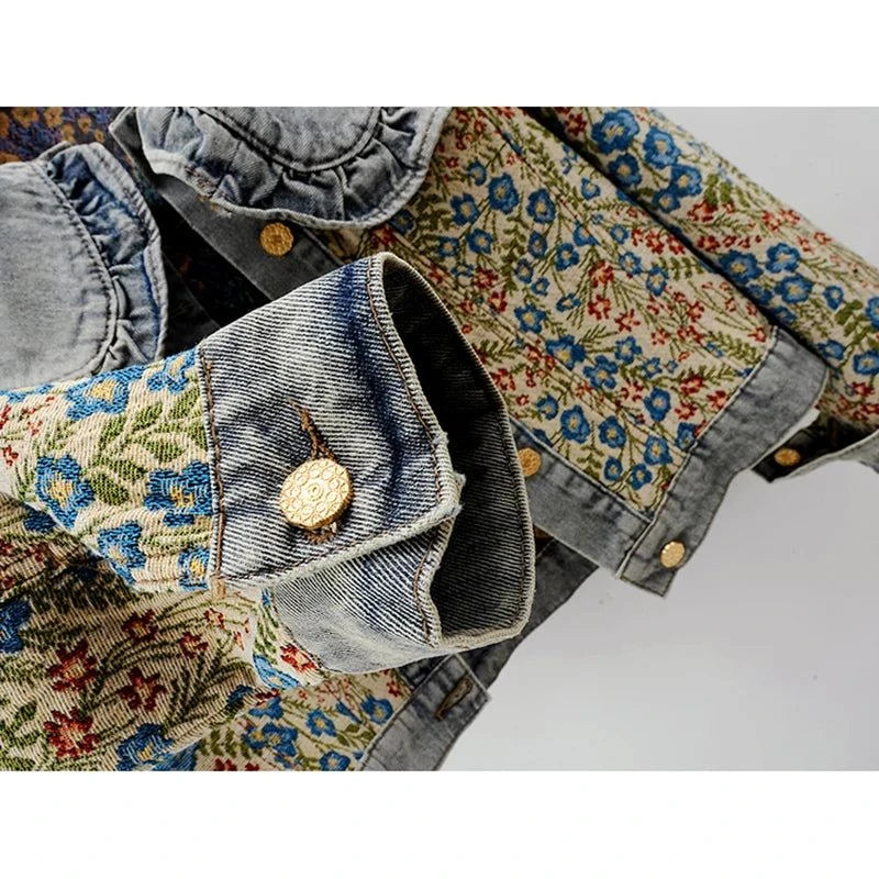 Denim Jacket for Women – Loose Short Cowboy Outerwear for Effortless CThe Jacquard Embroidery Peter Pan Collar Denim Jacket is a stylish and versatile addition to any woman's wardrobe. This loose-fitting, short cowboy outerwear featureShop All I WantShop All I WantWomen – Loose Short Cowboy Outerwear