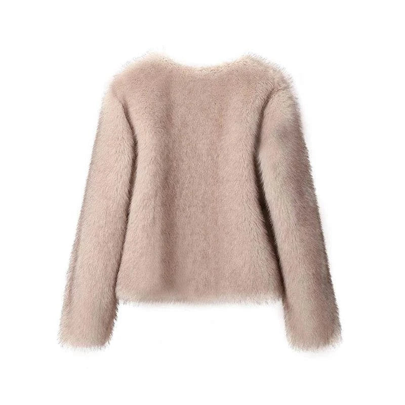 Gradient Cropped Faux Fur Coat – Iconic Street Fashion for Women, WintStep into winter with style in our Iconic Street Fashion Gradient Cropped Faux Fur Coat. This luxurious piece is designed for the cool girls who want to make a stateShop All I WantShop All I WantGradient Cropped Faux Fur Coat – Iconic Street Fashion