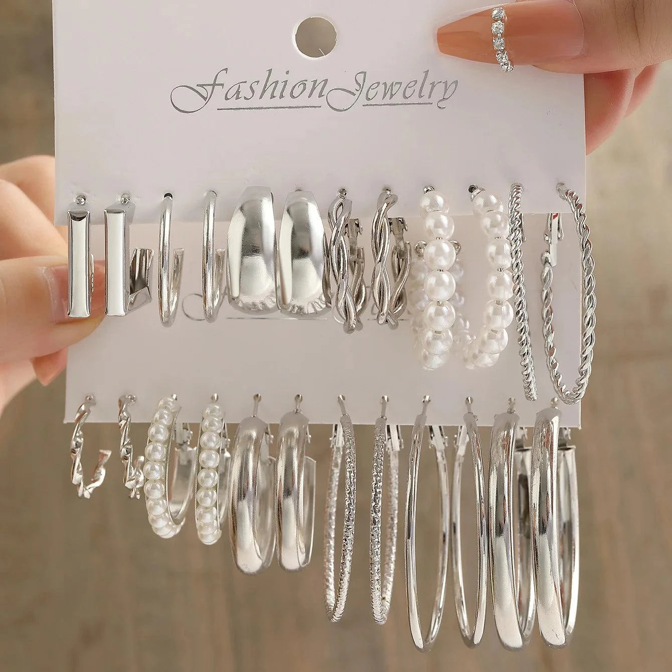 54 Pcs Vintage Pearl Jewelry Set | Elegant Earrings, Rings, Necklaces Elevate your accessory collection with this stunning 54 pcs vintage pearl jewelry set. This elegant assortment includes earrings, rings, heart pendant necklaces, andShop All I WantShop All I Want54 Pcs Vintage Pearl Jewelry Set