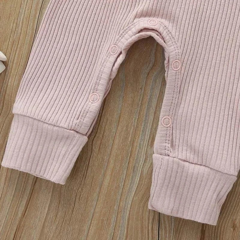 Cozy Cotton Romper: Perfect for Spring & Autumn! 🌸Keep your little one cozy and stylish with this Cozy Cotton Romper, ideal for both spring and autumn. Made from soft cotton, it's perfect for cooler weather.
BenefitShop All I WantShop All I WantCozy Cotton Romper