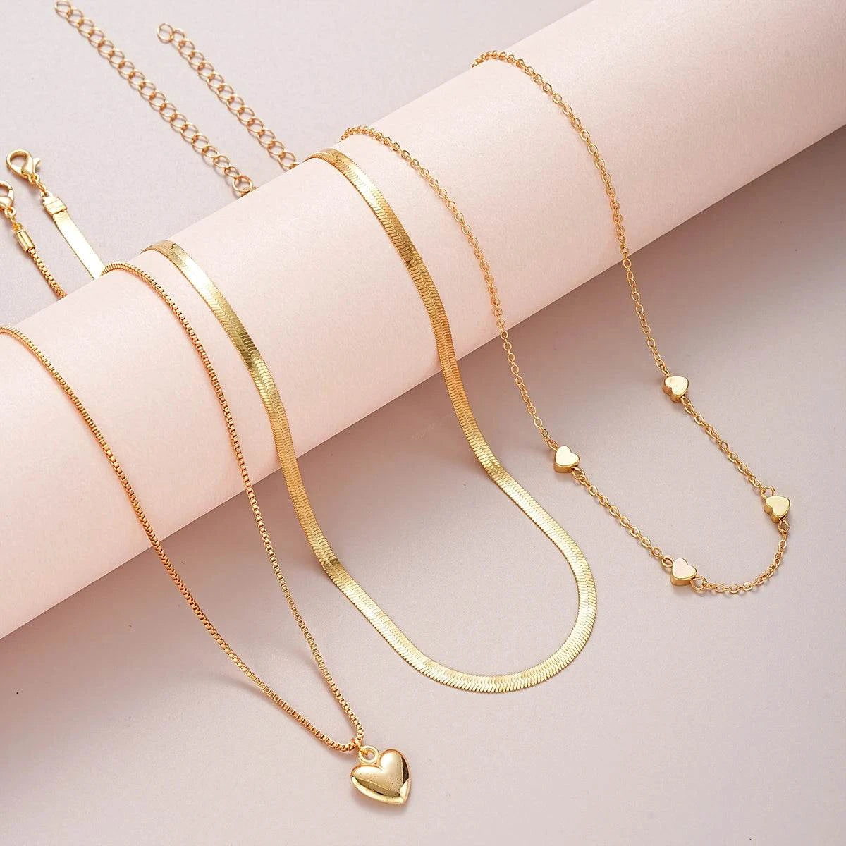 54 Pcs Vintage Pearl Jewelry Set | Elegant Earrings, Rings, Necklaces Elevate your accessory collection with this stunning 54 pcs vintage pearl jewelry set. This elegant assortment includes earrings, rings, heart pendant necklaces, andShop All I WantShop All I Want54 Pcs Vintage Pearl Jewelry Set