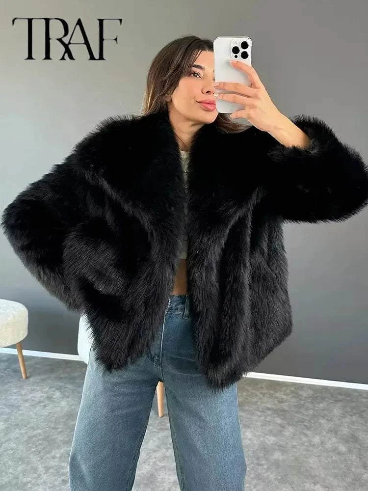 Sequin Woven JacketElevate your casual wardrobe with this versatile jacket from Klkxmyt. Designed for all-season wear, this classic piece features a turn-down collar and single-breasteSHOP ALL I WANTShop All I WantSequin Woven Jacket