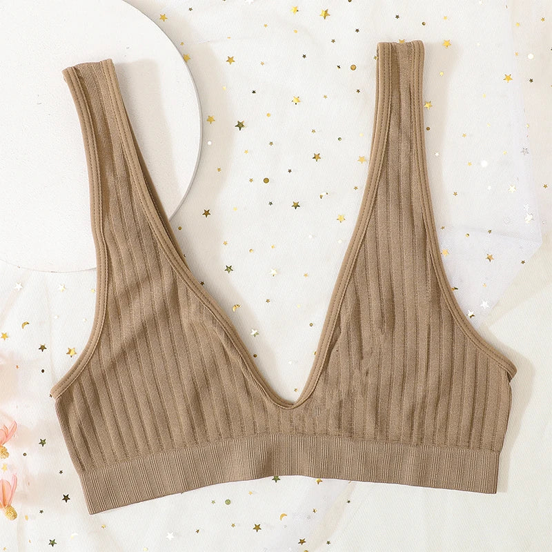 Deep V-neck Seamless Bra | Push-Up Bralette for Women 💖