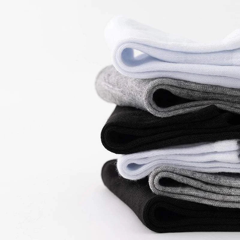 Shop All I Want SHOP ALL I WANT 🧦 5 Pairs Men's Solid Color Socks – Black & White, Business Casual & Breathable Cotton 🌟