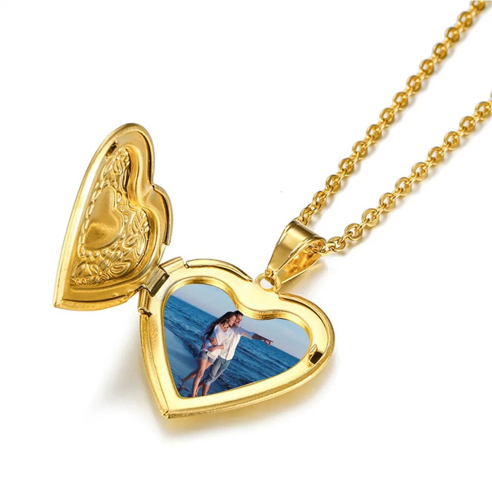 Shop All I Want SHOP ALL I WANT Gold Heart Locket Pendant Necklace 💖📸