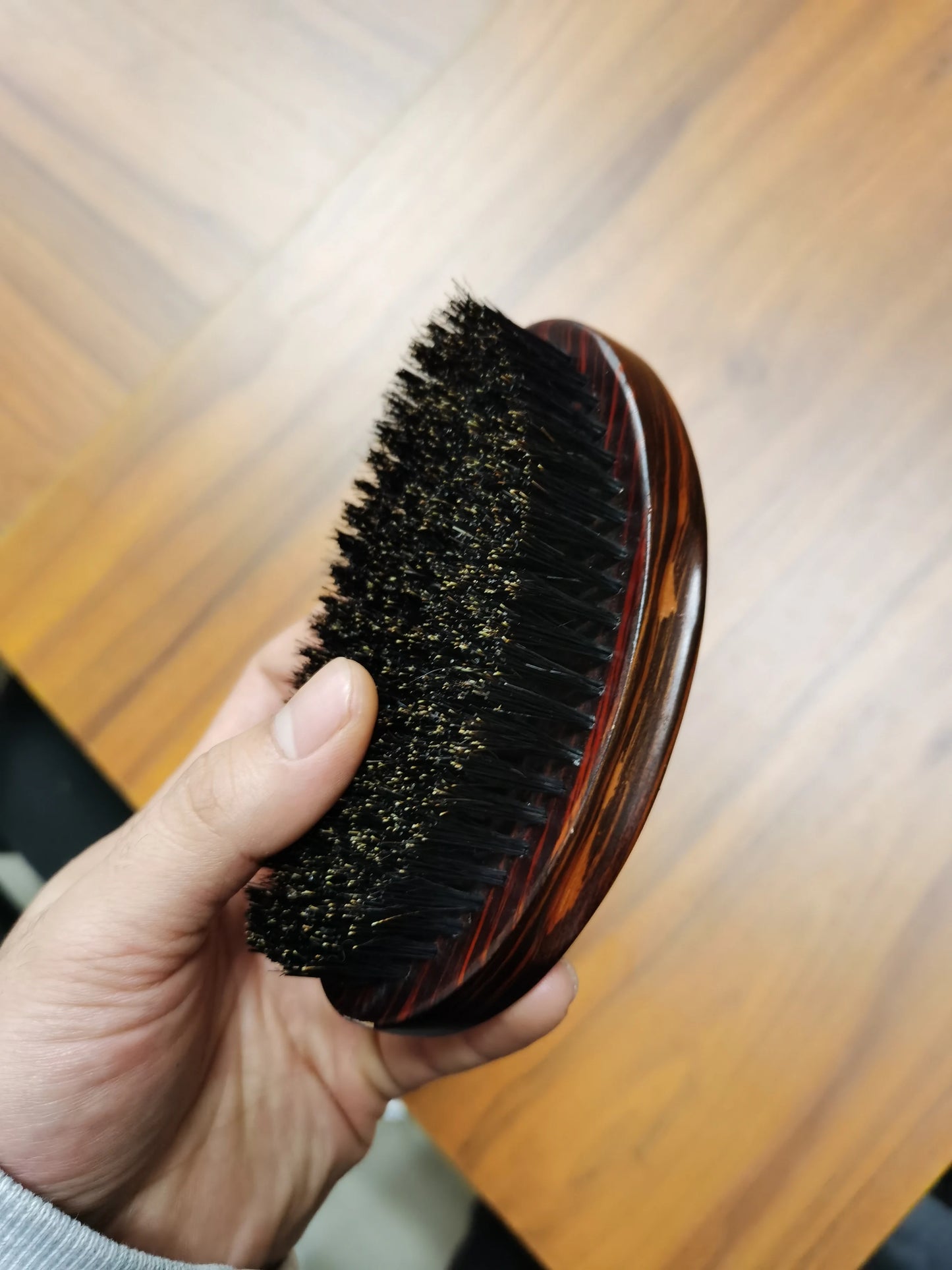 New MAN Hair Brush – Boar Bristle Beard & Shaving Comb for Face Massage and Hair Cleaning 🧔✨