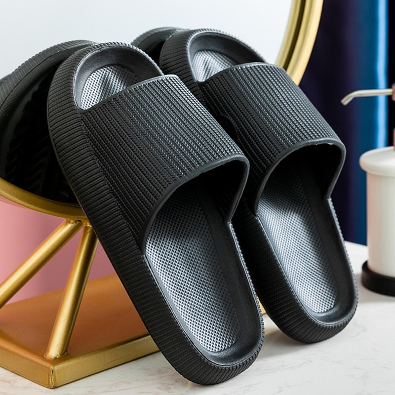 Shop All I Want Black / 34-35 SHOP ALL I WANT Summer Beach Slides