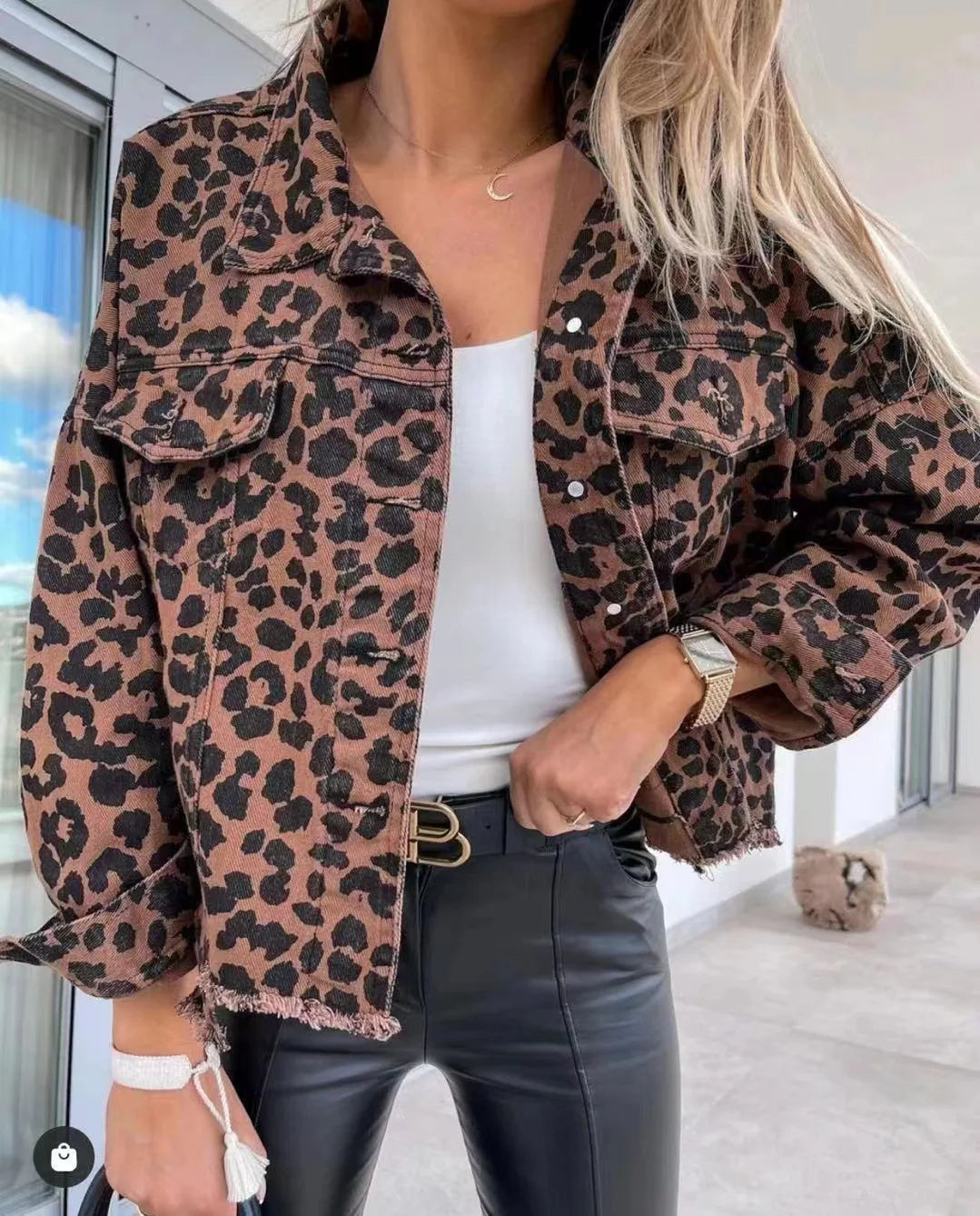 Leopard Denim Jacket for Women – Fashion Casual Long Sleeve Lapel Coat with Button Down & Chest Pocket 🍂✨