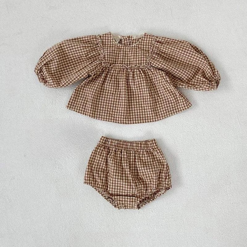 🧸 Comfy & Cute: Baby Outfits for Every Occasion!Comfy & Cute Baby Outfits Keep your baby girl stylish and comfortable with this adorable Summer Plaid Blouse and Shorts Set. Made from 100% cotton, it's perfect for warm weather and availableShop All I Want