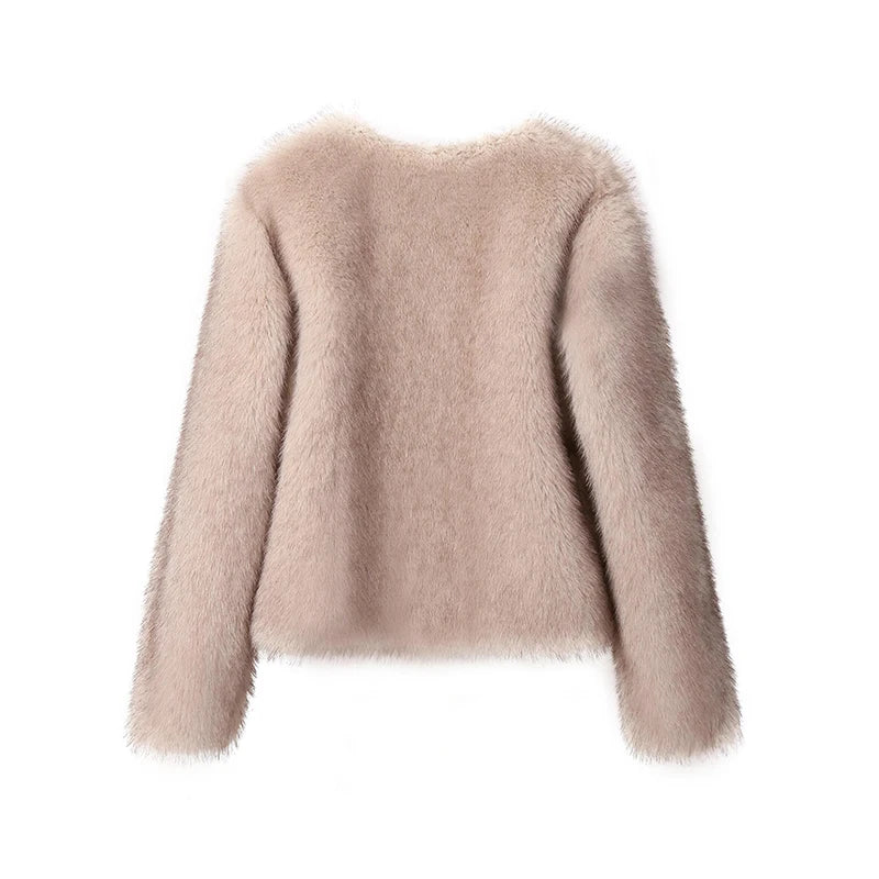 Gradient Cropped Faux Fur Coat – Iconic Street Fashion for Women, Winter Fluffy Short Jacket ❄️🌈