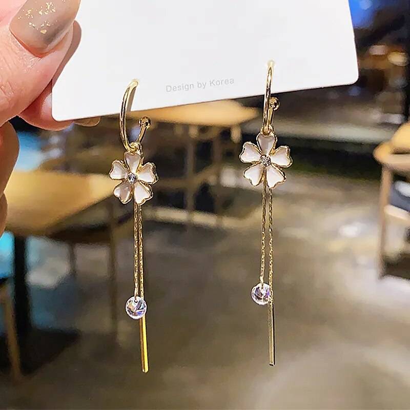 Shop All I Want 27 SHOP ALL I WANT Korean Pearl Earrings ✨🌟