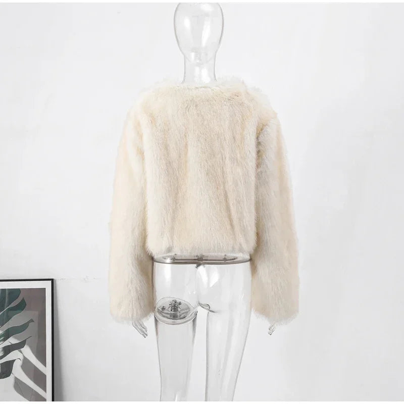 Elegant Fluffy Faux Fur Coat for Women – Luxury Winter Jacket & High Street Outerwear ❄️✨