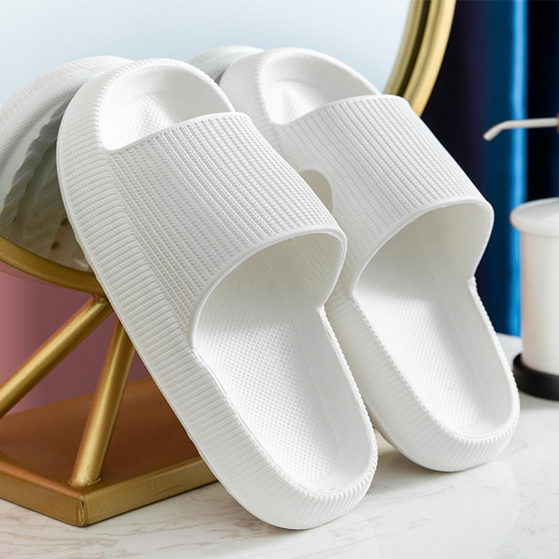 Shop All I Want White / 34-35 SHOP ALL I WANT Summer Beach Slides